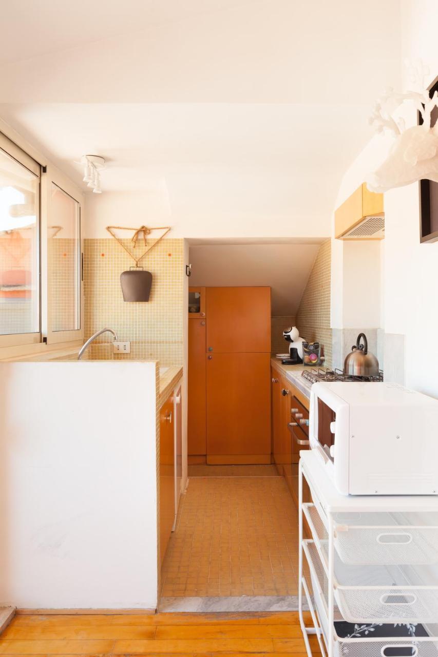 Il Nascondiglio Del Prete Apartment โรม ภายนอก รูปภาพ